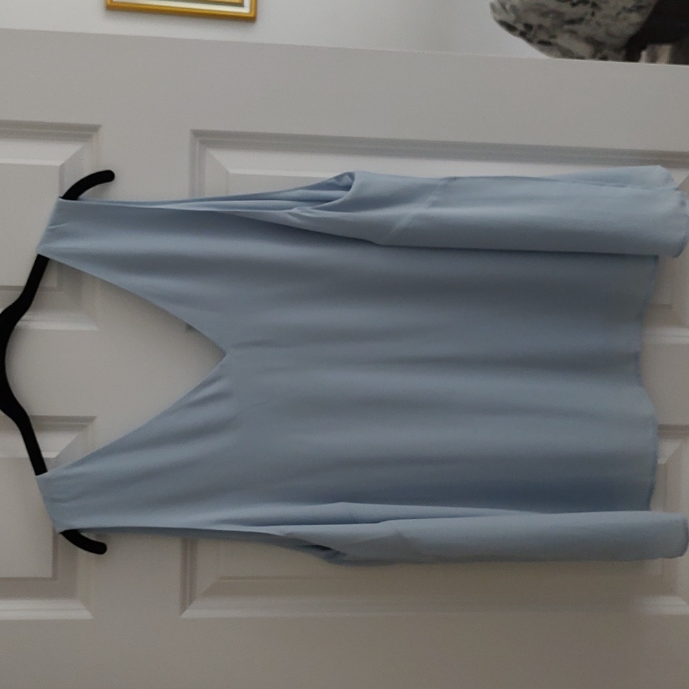 The Limited Light Blue V-Neck Sleeveless Blouse